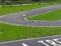 nuova_pista_auto_r_c_2009_2_20141018_1671648630