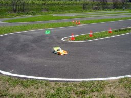 nuova_pista_auto_r_c_2009_9_20141018_1289638458